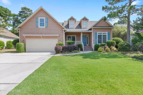 4176 Silverleaf Dr SE, Southport, NC 28461