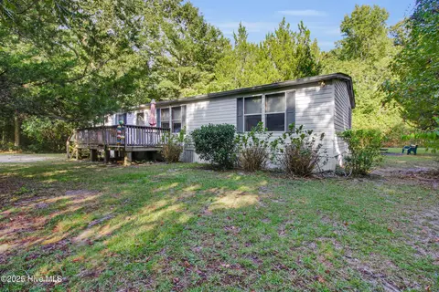 710 W West Firetower Rd, Swansboro, NC 28584
