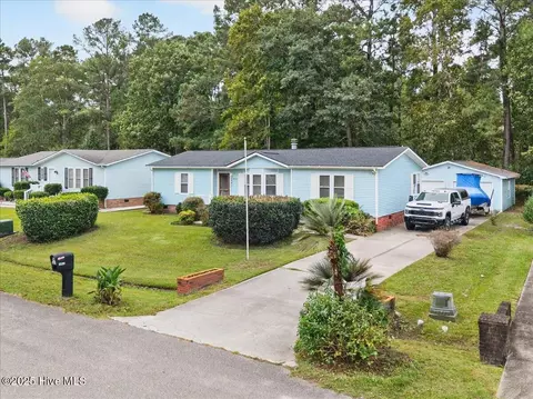 1012 Palmer Dr, Calabash, NC 28467