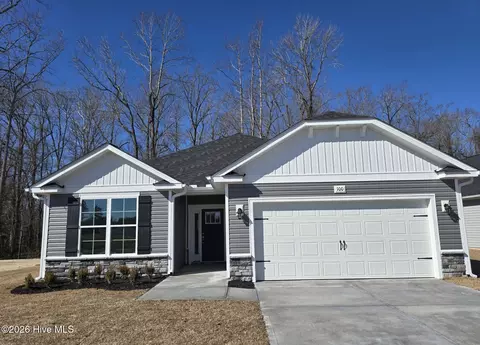 100 Fishing Creek Dr, New Bern, NC 28562