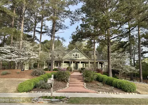 765 Broken Ridge Trl, West End, NC 27376