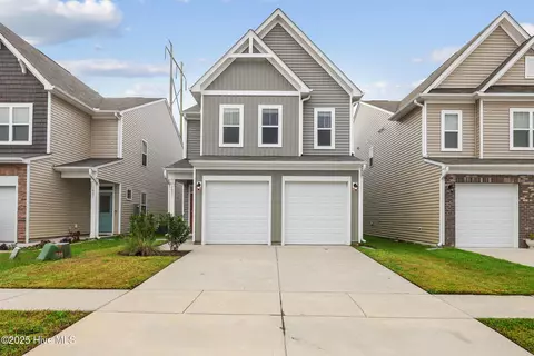 1605 Corbett St, Wilmington, NC 28401