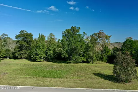 322 Levies Lndg SW, Supply, NC 28462