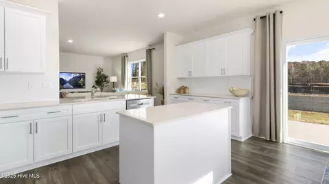 Kitchen - 3065 Bayview Dr, Vass, NC 28394 photo 2 of 2