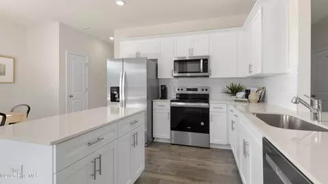 Kitchen - 3065 Bayview Dr, Vass, NC 28394 photo 1 of 2