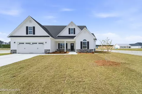714 Gulley Ln, Jacksonville, NC 28546