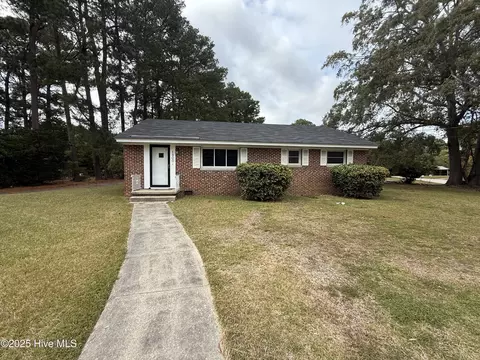 1900 Ruann Dr SW, Wilson, NC 27893