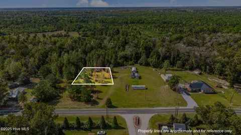 102 Tyson Ct, New Bern, NC 28560
