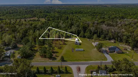 104 Tyson Ct, New Bern, NC 28560