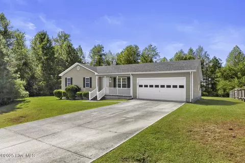 102 Freeport Ct, Hubert, NC 28539 photo 3