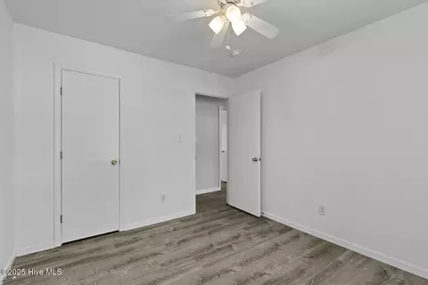 102 Freeport Ct, Hubert, NC 28539 photo 16