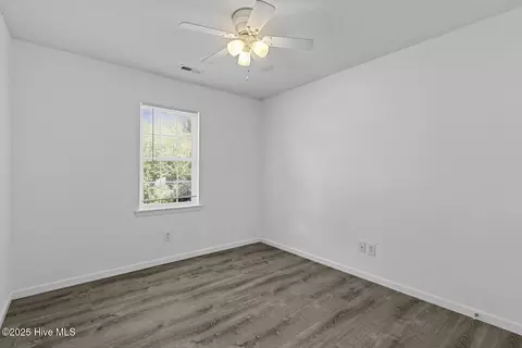 102 Freeport Ct, Hubert, NC 28539 photo 15