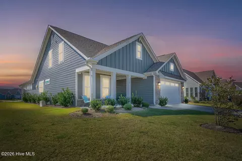 7334 Oakland Country Ct, Winnabow, NC 28479
