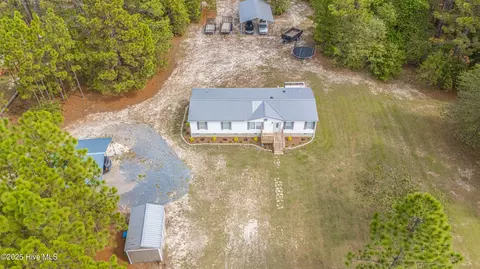 151 Allen Ln, Aberdeen, NC 28315