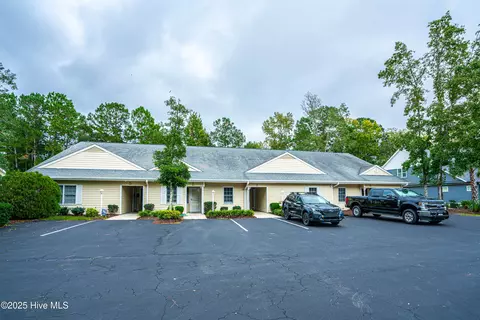 90 Clubhouse Rd #4B, Sunset Beach, NC 28468