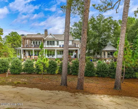 10 Inverrary Ct, Pinehurst, NC 28374 photo 3
