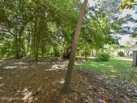 Exterior - 224 Foxfire Rd, Aberdeen, NC 28315 photo 8 of 8