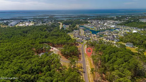 479 Freedom Park Rd, Beaufort, NC 28516