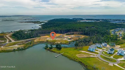 529 Freedom Park Rd, Beaufort, NC 28516
