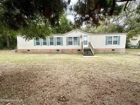 728 Greenwood Blvd, Princeville, NC 27886