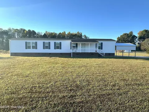 5566 Weaver Rd, Elm City, NC 27822
