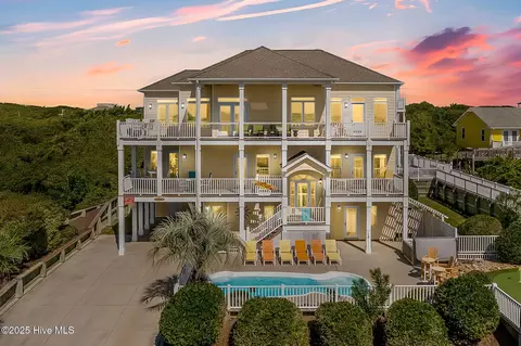 1010 Ocean Dr, Emerald Isle, NC 28594
