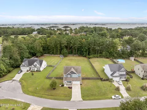 View/Area - 104 Treasure Way, Hampstead, NC 28443 photo 9 of 11