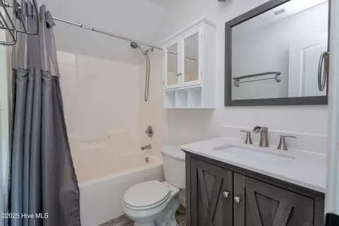 404 Silva Cv, Richlands, NC 28574 photo 17