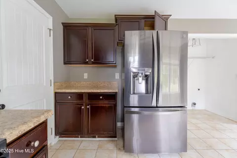 404 Silva Cv, Richlands, NC 28574 photo 7