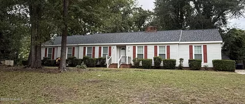 1002 Summerbrook Pl, Jacksonville, NC 28540