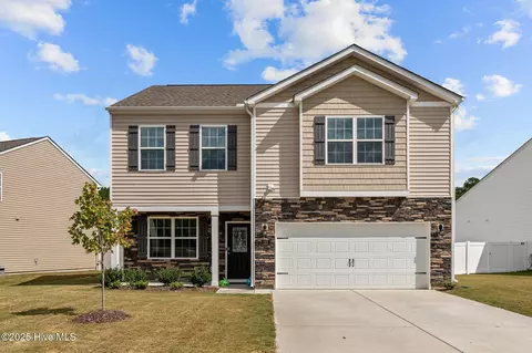 122 Pumpernickel Pl, Washington, NC 27889