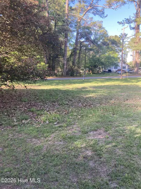 18 19 King Blount Dr, Bath, NC 27808 photo 5