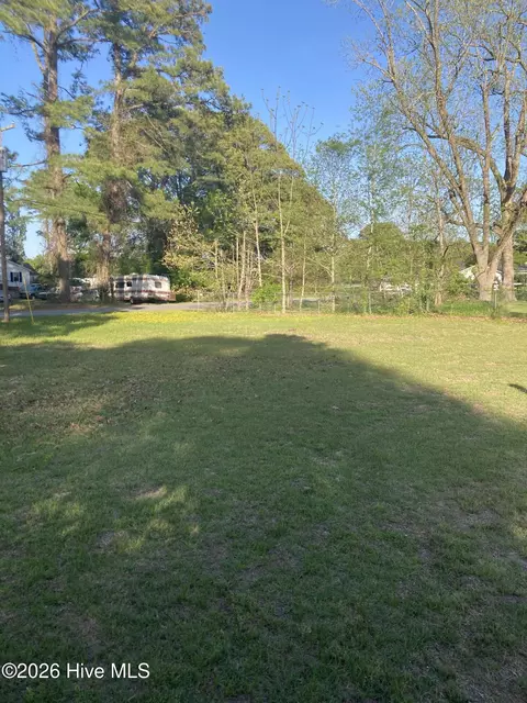 18 19 King Blount Dr, Bath, NC 27808 photo 3