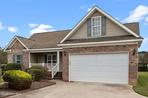 263 Laurie Ellis Rd, Winterville, NC 28590
