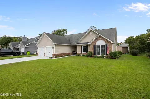 303 Mahaffey Ln, New Bern, NC 28560