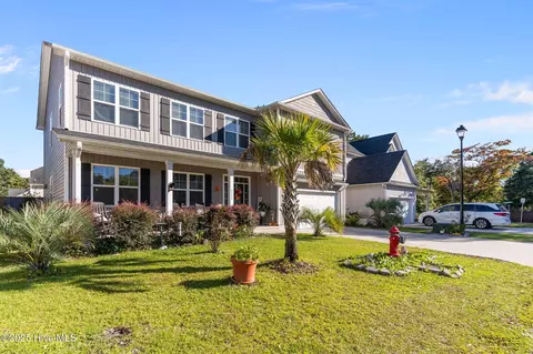 6508 Oak Canopy Dr, Wilmington, NC 28409