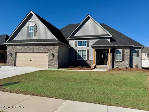 420 Southbridge Ct, Winterville, NC 28590