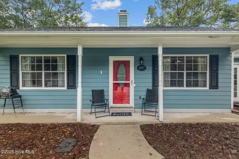 2917 Norbrick St, Midway Park, NC 28544