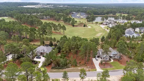56 Plantation Dr, Southern Pines, NC 28387