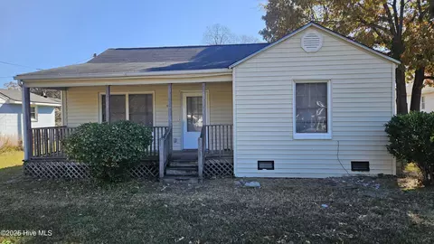 10103 N Us 301, Whitakers, NC 27891