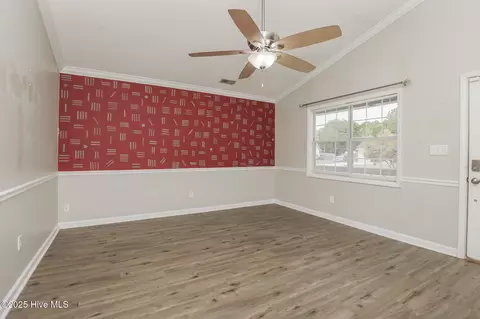 Living - 166 Parnell Rd, Hubert, NC 28539 photo 3 of 3