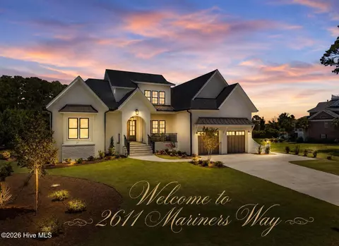 2611 Mariners Way SE, Southport, NC 28461