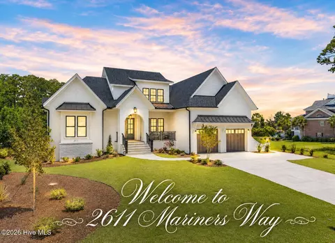 2611 Mariners Way SE, Southport, NC 28461