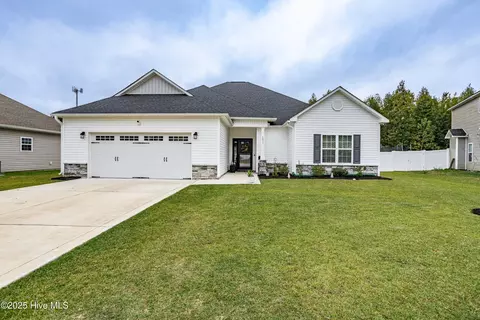 1013 Abby Leigh Ave, New Bern, NC 28562