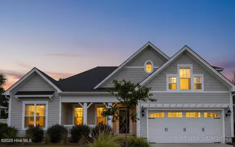 6391 Bryson Dr SW, Ocean Isle Beach, NC 28469