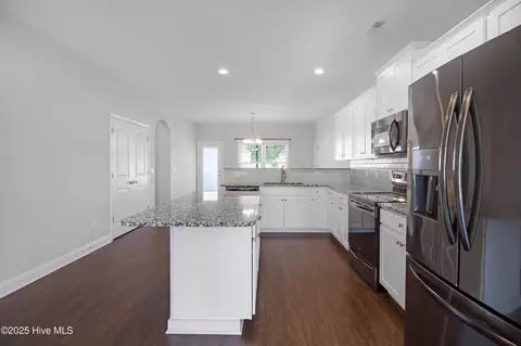120 Farmstead Pl, Maple Hill, NC 28454 photo 7