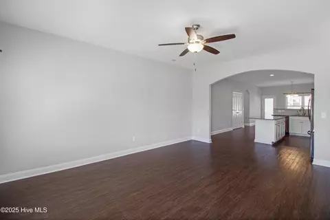 120 Farmstead Pl, Maple Hill, NC 28454 photo 5