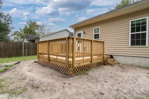 411 Peppermint Dr, Hubert, NC 28539 photo 32