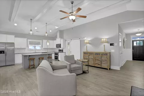 58 Draft Line Ct, Hampstead, NC 28443 photo 5