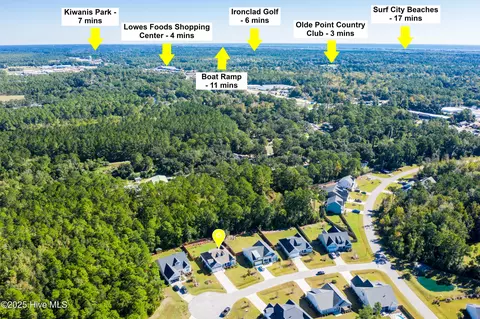 58 Draft Line Ct, Hampstead, NC 28443 photo 2